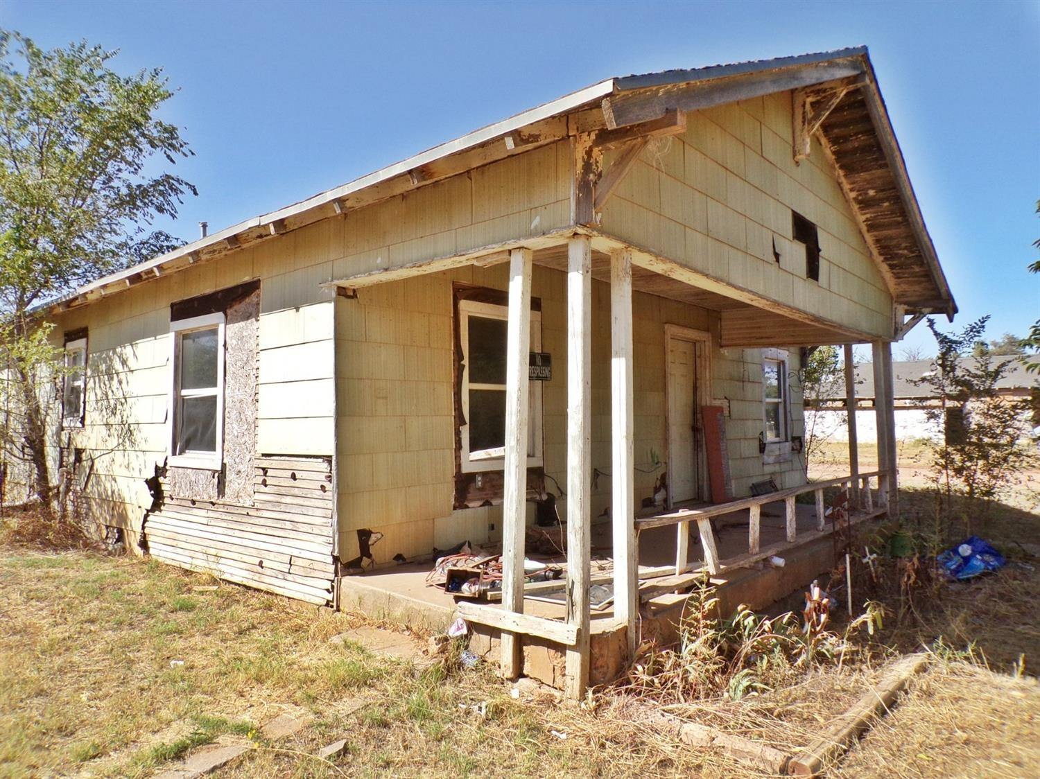 Crosbyton, Texas 79322, United States, 2 Bedrooms Bedrooms, ,1 BathroomBathrooms,Residential,Active,3752