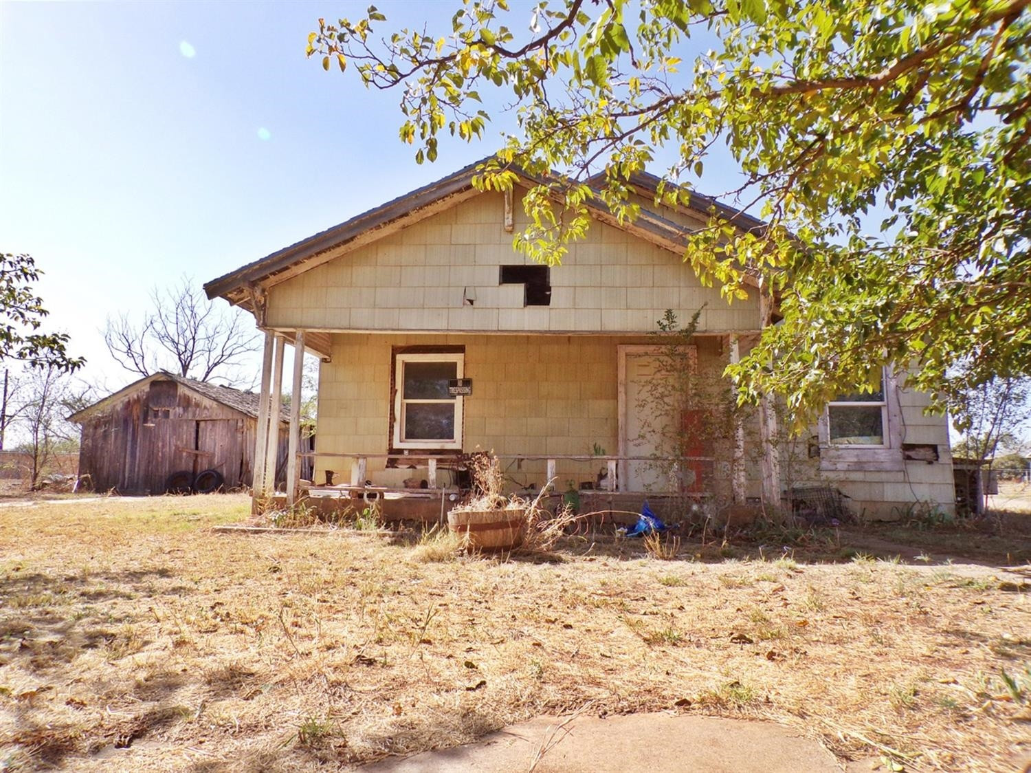 Crosbyton, Texas 79322, United States, 2 Bedrooms Bedrooms, ,1 BathroomBathrooms,Residential,Active,3752