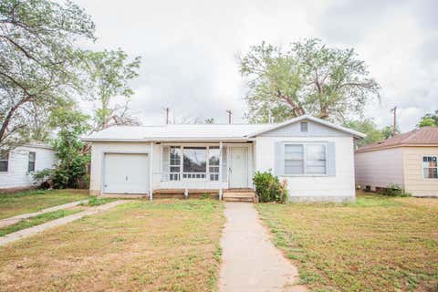 Photo of 1506 38th Street, Lubbock, TX 79412 (MLS # 202611044)