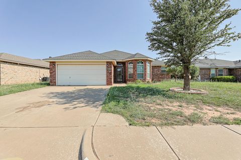 Photo of 6526 7th Street, Lubbock, TX 79416 (MLS # 202609455)