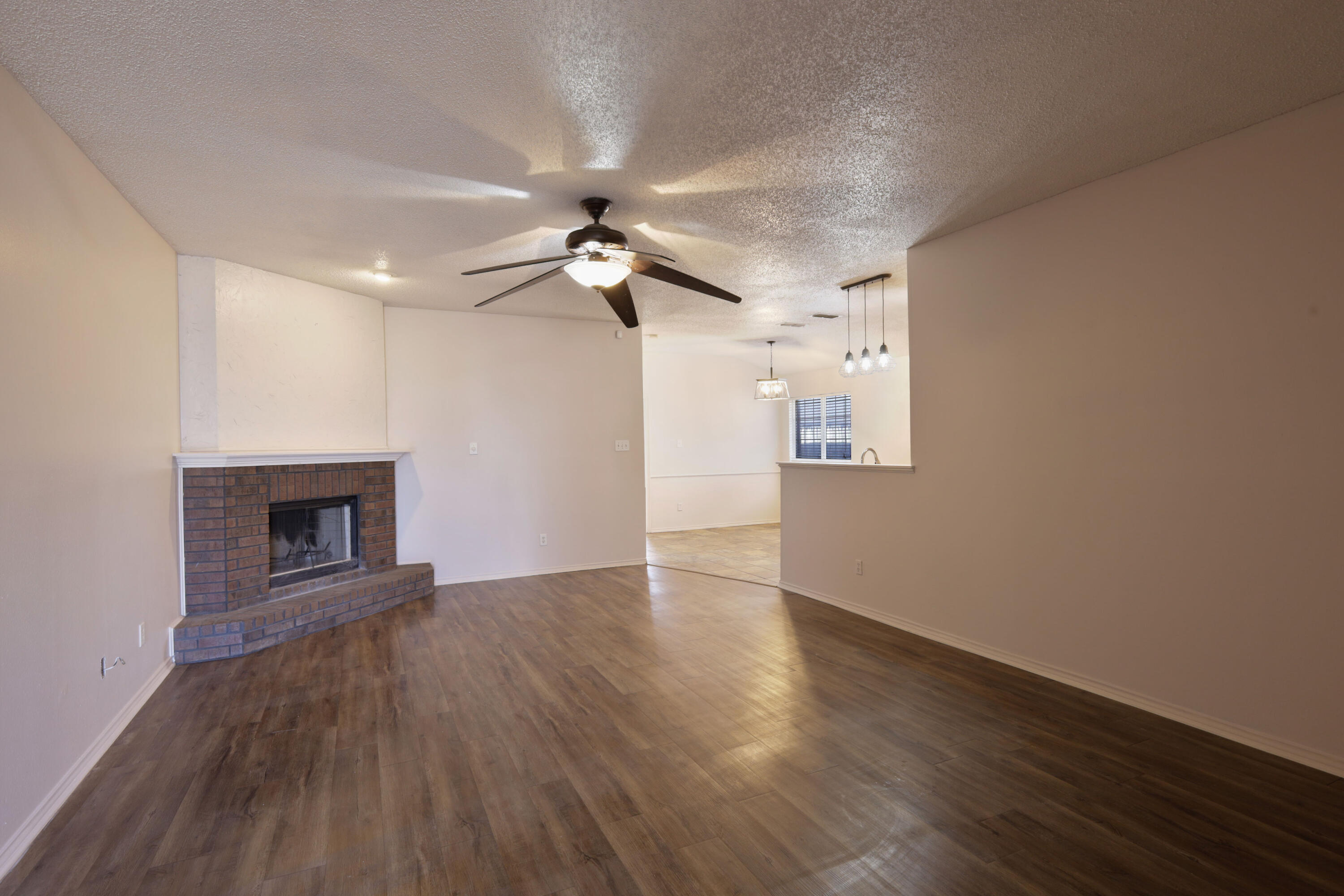 6533 86th Street