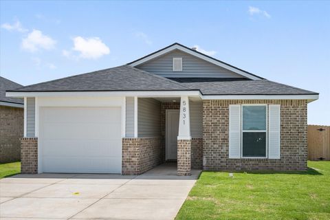 Photo of 5831 154th Place, Lubbock, TX 79424 (MLS # 202609839)