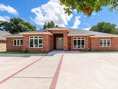 Photo of 3807 94th Place, Lubbock, TX 79423 (MLS # 202613171)