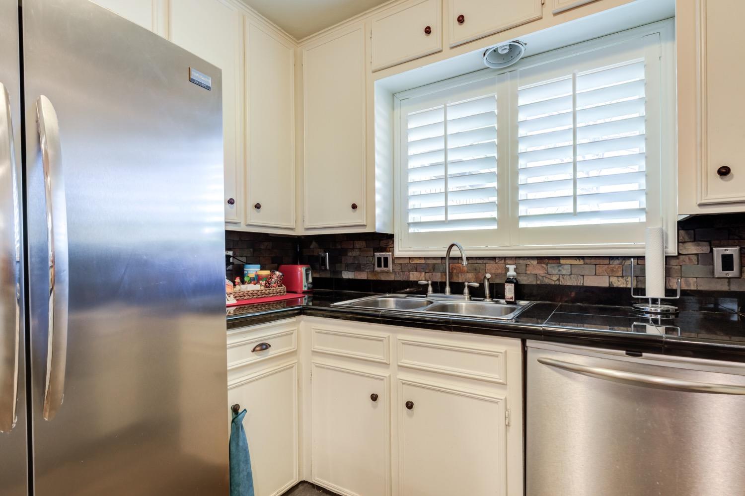 Lubbock, Texas 79424, United States, 3 Bedrooms Bedrooms, ,2 BathroomsBathrooms,Residential,Active,57922