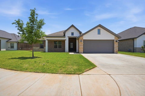 Photo of 5003 Prospect Avenue, Lubbock, TX 79407 (MLS # 202610678)