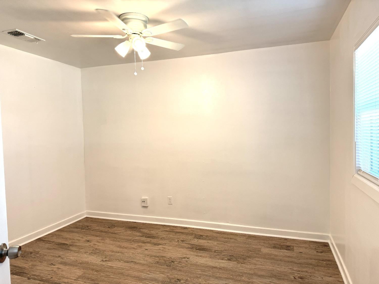 2109 35th Street B - Photo 3