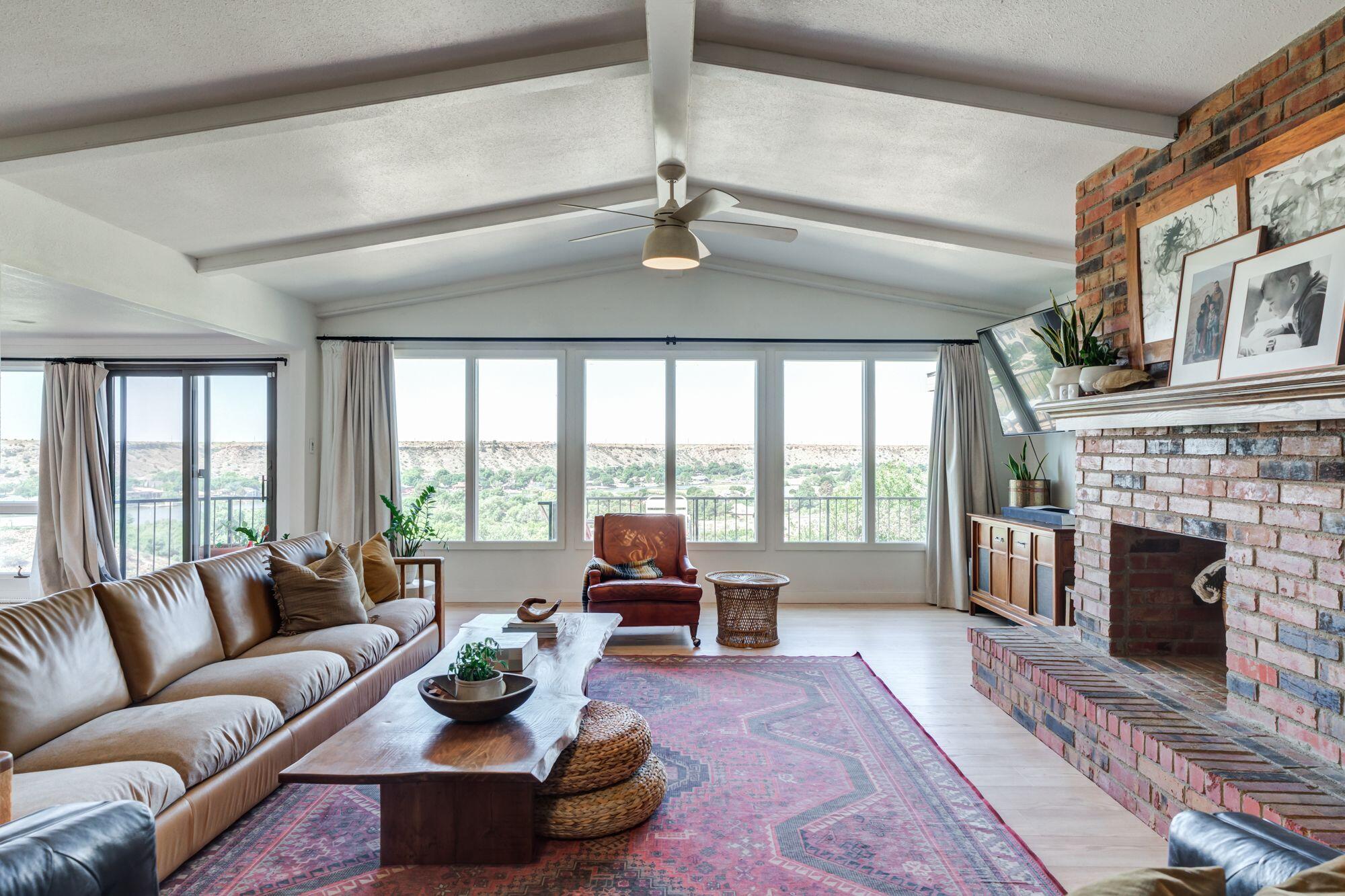 35 E Canyonview Drive