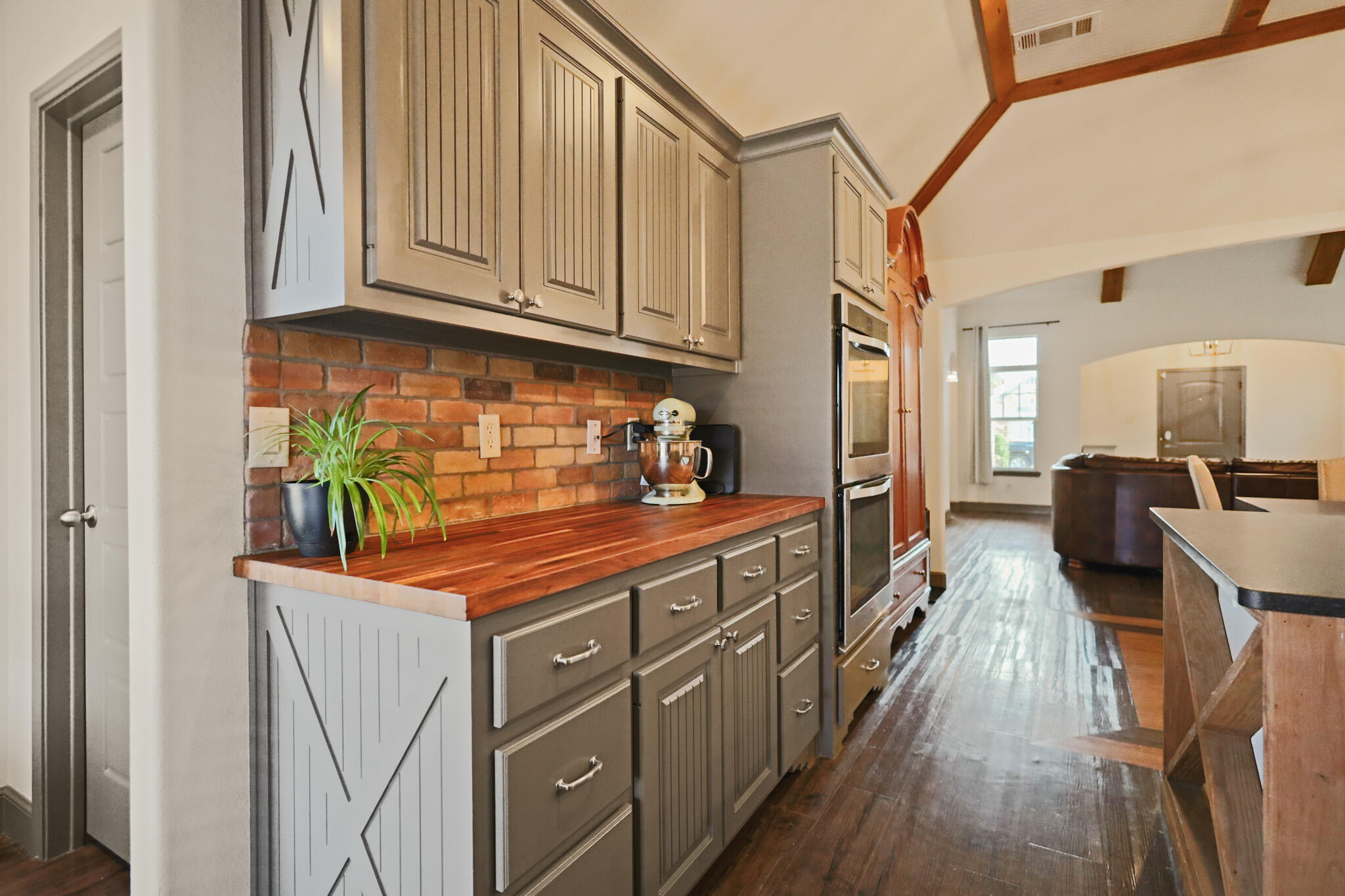 Lubbock, Texas 79424, United States, 4 Bedrooms Bedrooms, ,3 BathroomsBathrooms,Residential,Active,89892