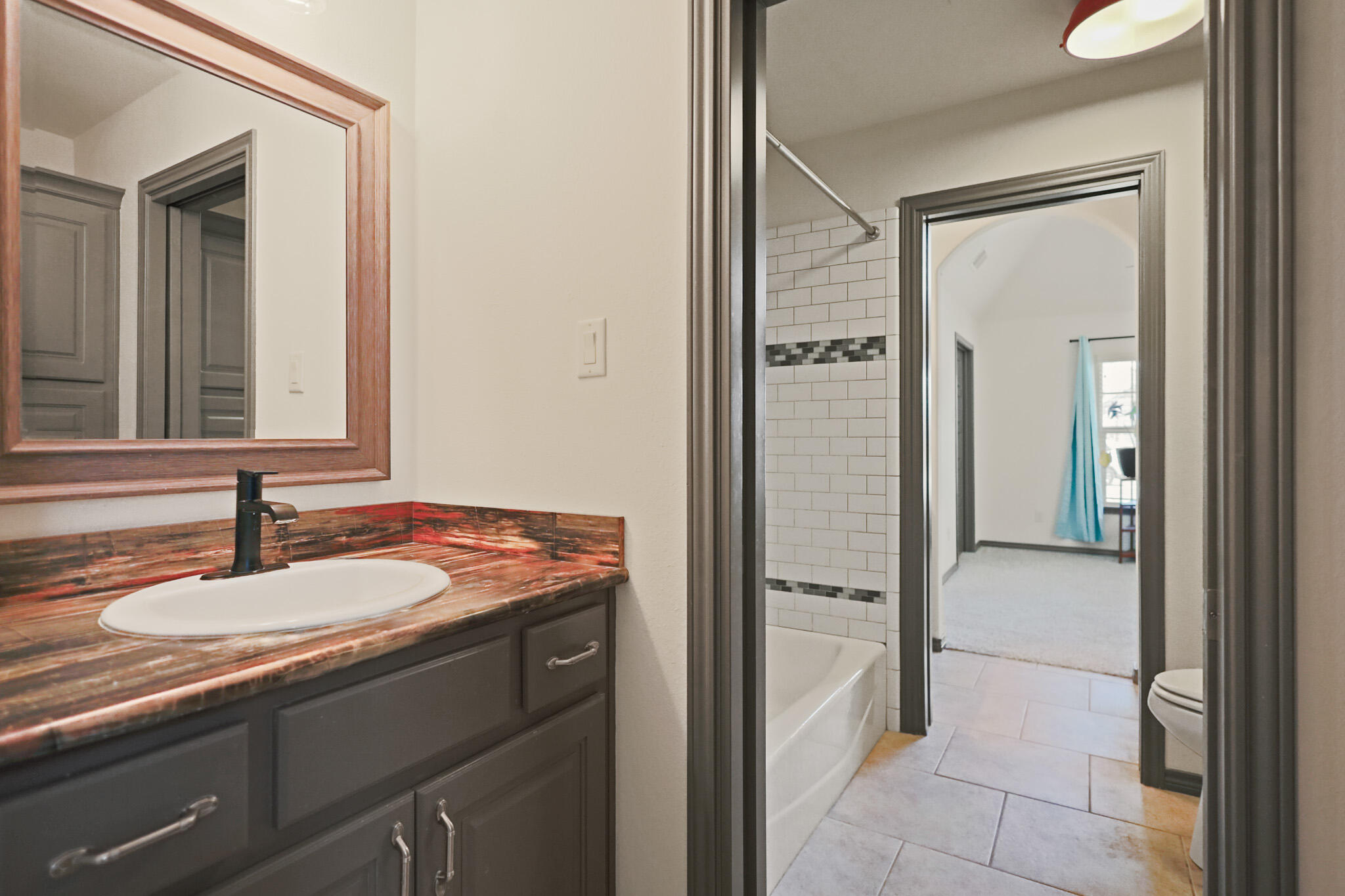 Lubbock, Texas 79424, United States, 4 Bedrooms Bedrooms, ,3 BathroomsBathrooms,Residential,Active,89892