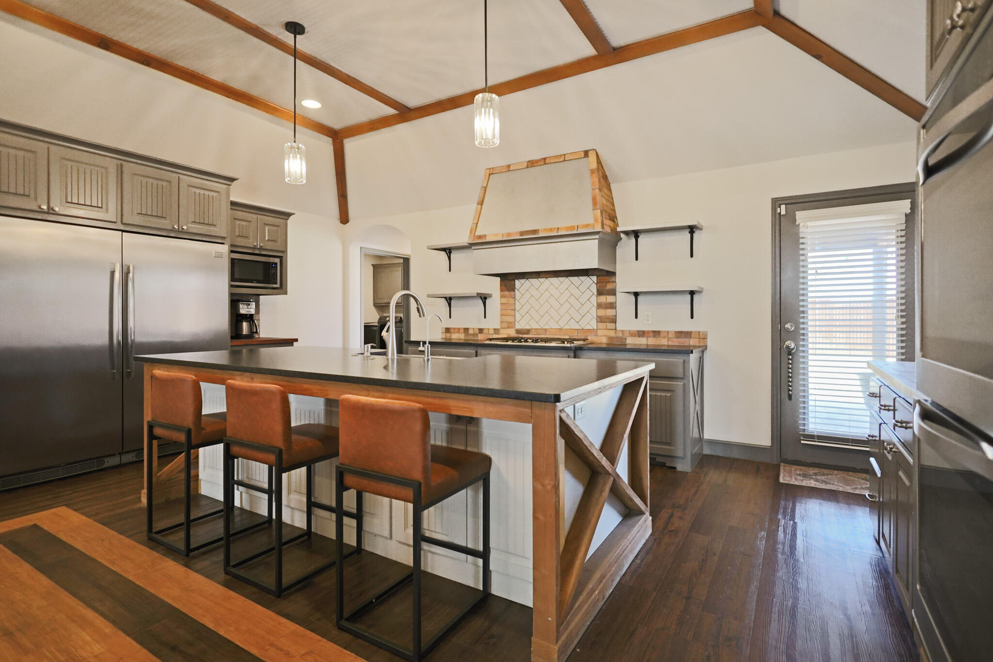 Lubbock, Texas 79424, United States, 4 Bedrooms Bedrooms, ,3 BathroomsBathrooms,Residential,Active,89892