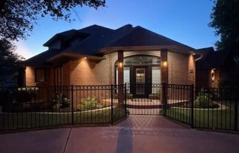 9306 Nashville Avenue Lubbock TX 79423