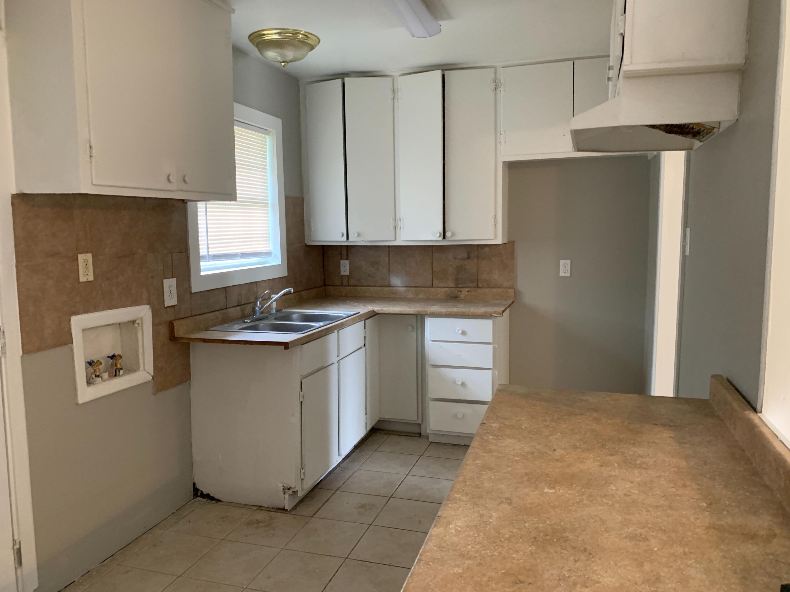 2209 E 29th Street, Lubbock, TX, 79404 2 2209 E 29th Street