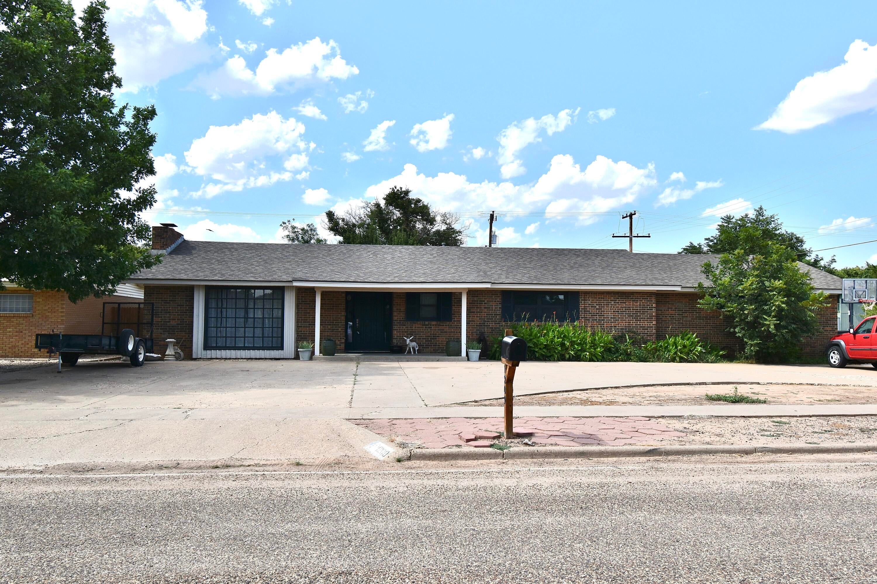 1209 8th Street - Photo 3