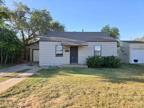 Photo of 2612 39th Street, Lubbock, TX 79413 (MLS # 202610194)
