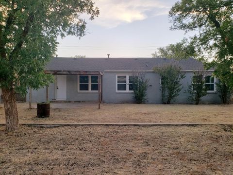 A home in Lamesa