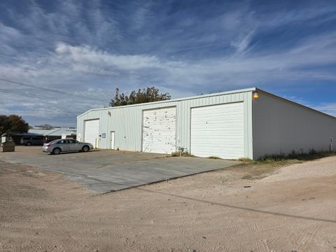 1493 Freeman Rd Denver City TX 79323