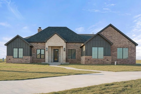 Photo of 1154 E Hayes Street, New Home, TX 79383 (MLS # 202609391)