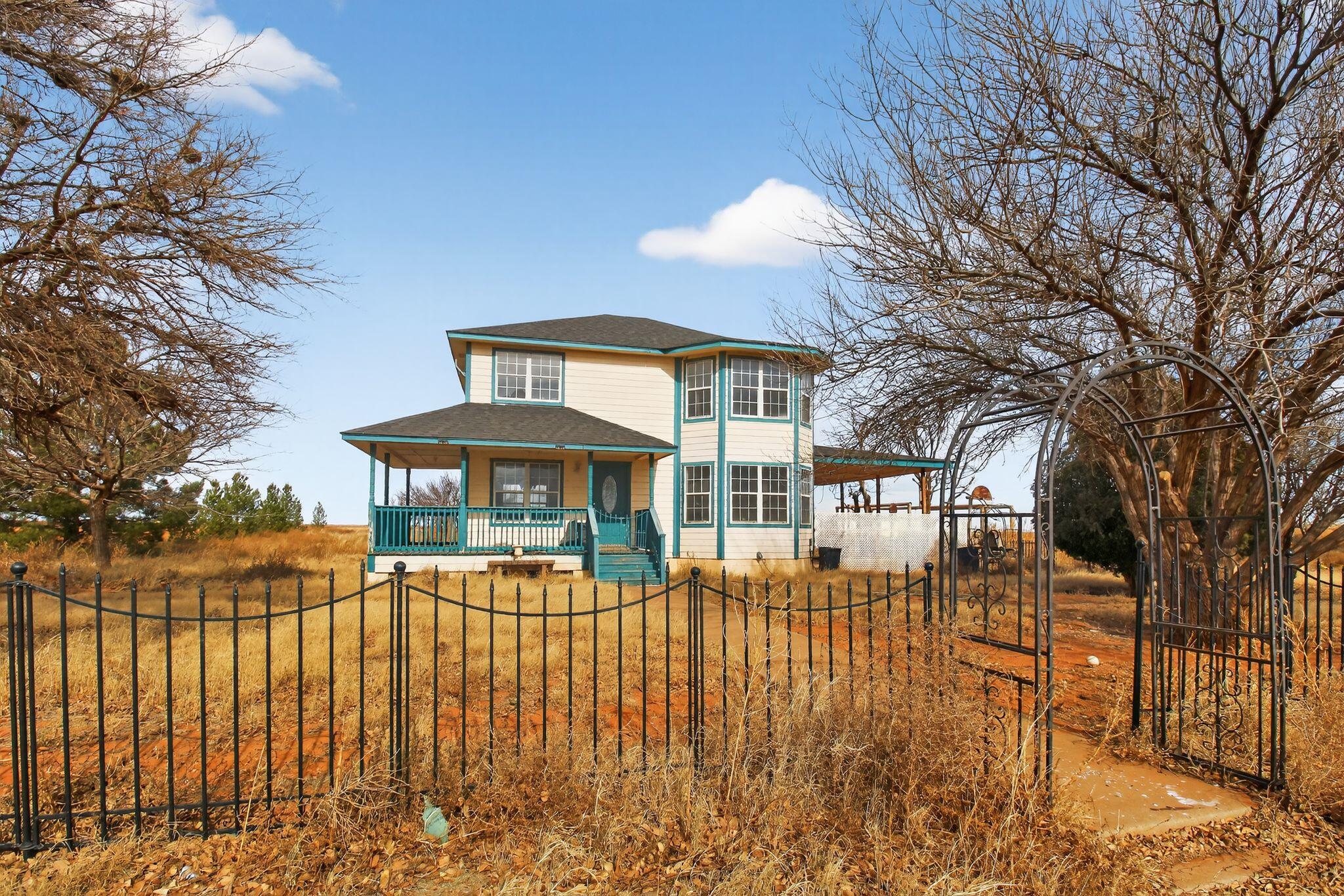 409 E State Highway 83