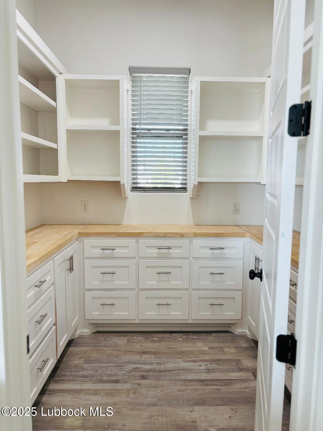 Lubbock, Texas 79423, United States, 4 Bedrooms Bedrooms, ,3 BathroomsBathrooms,Residential,Active,169020