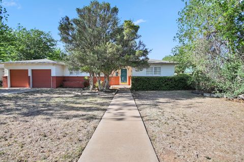 Photo of 3706 37th Street, Lubbock, TX 79413 (MLS # 202605704)