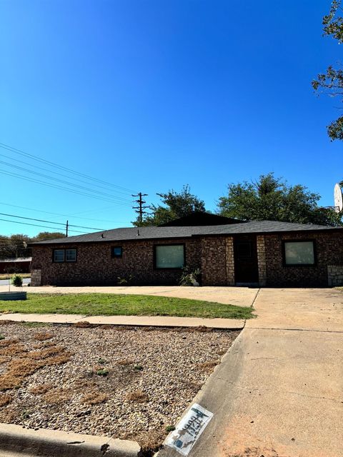 A home in Brownfield