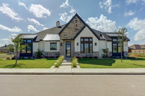Photo of 13510 Noble Avenue, Lubbock, TX 79423 (MLS # 202613405)