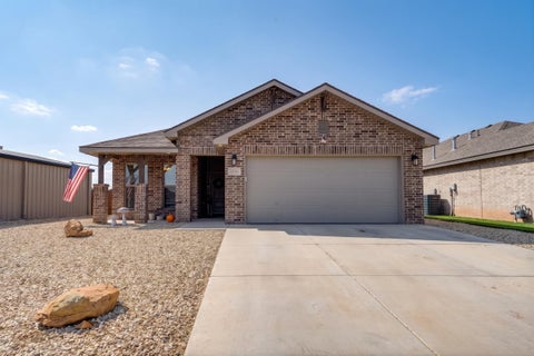 Photo of 1716 142nd Street, Lubbock, TX 79423 (MLS # 202614722)