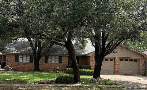 Photo of 3713 69th Street, Lubbock, TX 79413 (MLS # 202608269)