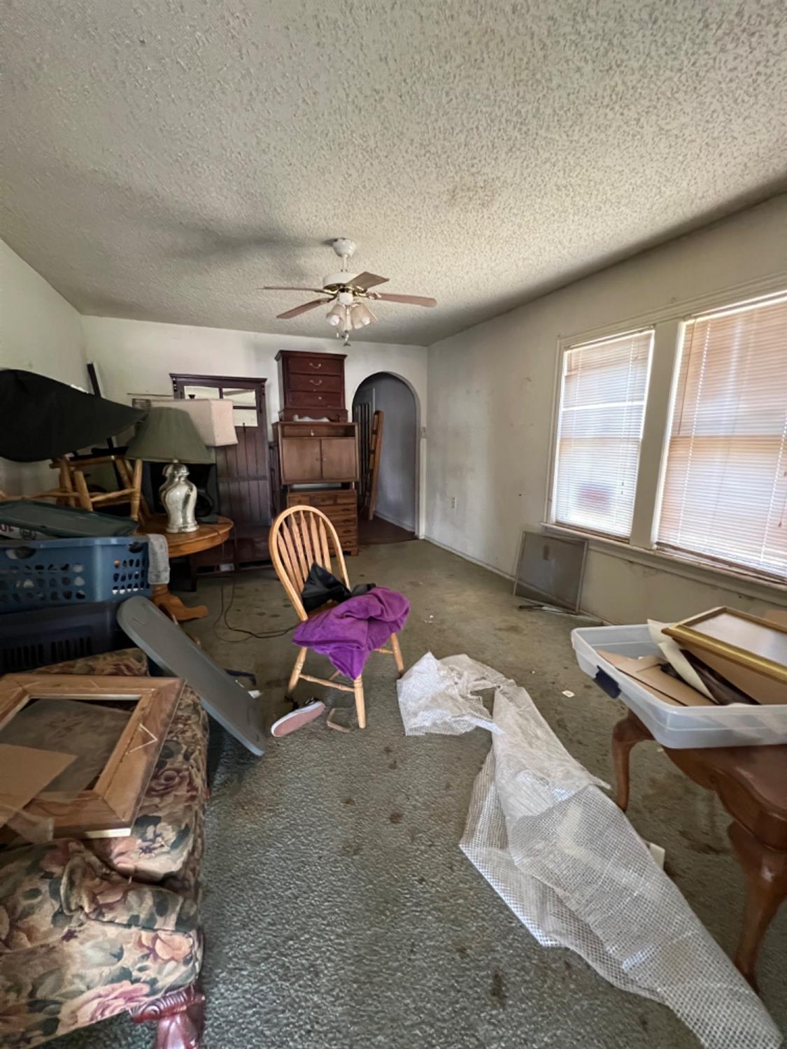 Slaton, Texas 79364, United States, 3 Bedrooms Bedrooms, ,2 BathroomsBathrooms,Residential,Active,51473