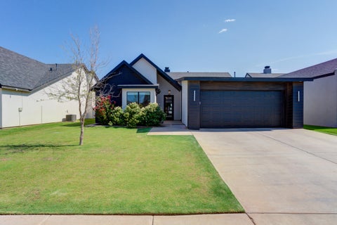 Photo of 5711 119th Street, Lubbock, TX 79424 (MLS # 202609488)