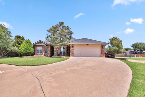 Photo of 5402 100th Street, Lubbock, TX 79424 (MLS # 202609395)