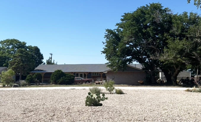 1907 US-70, Muleshoe, TX, 79347 1 1907 US-70