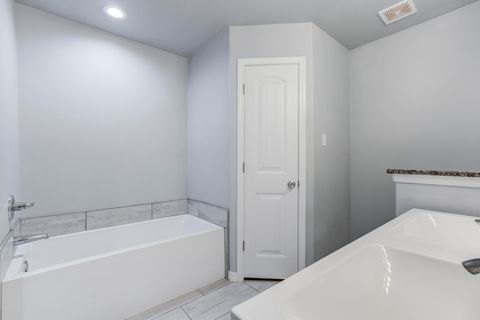 8806 16th Street Lubbock TX 79416