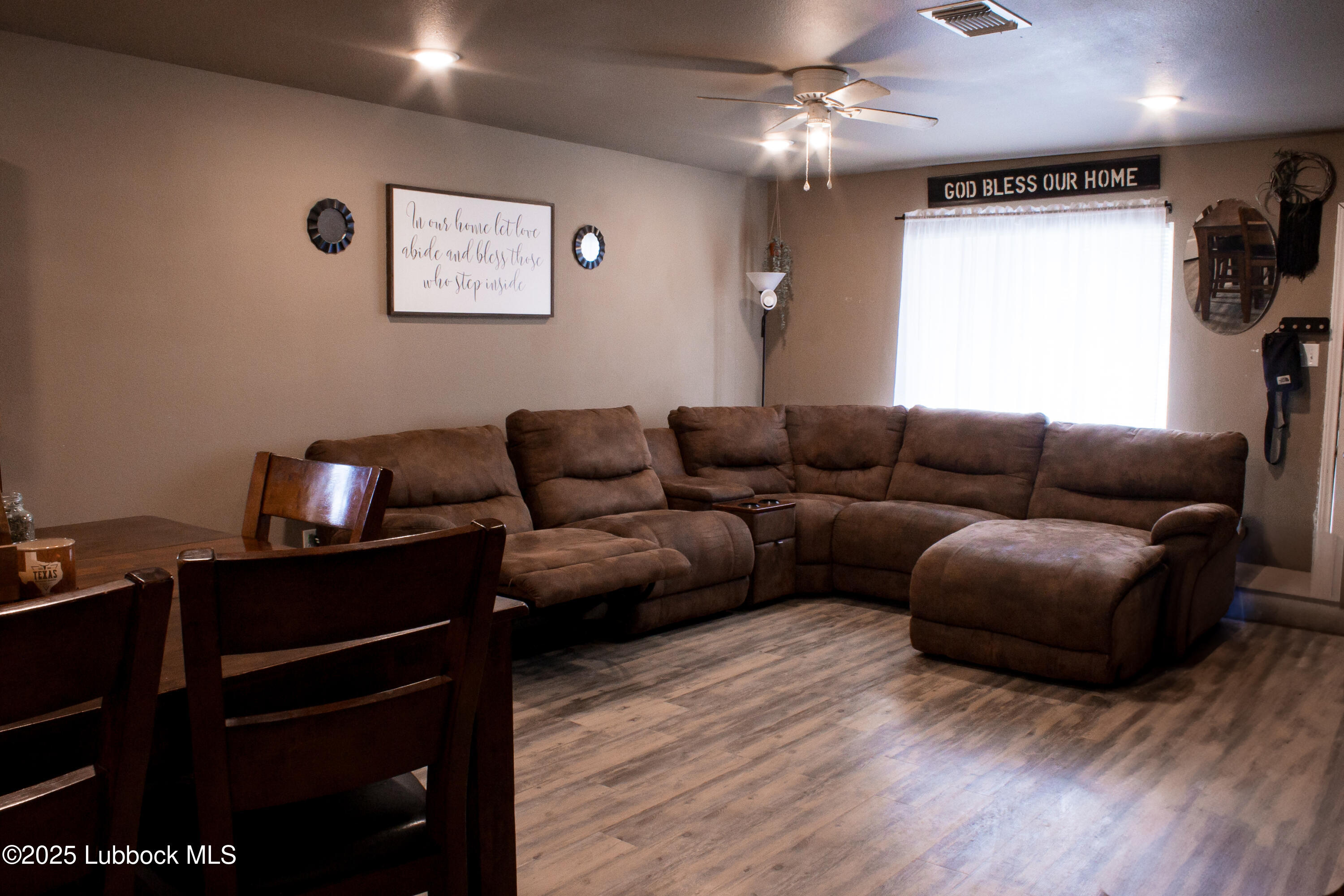 Lubbock, Texas 79404, United States, 3 Bedrooms Bedrooms, ,2 BathroomsBathrooms,Residential,Active,145211