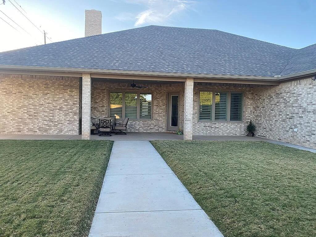 209 S Holliday Drive