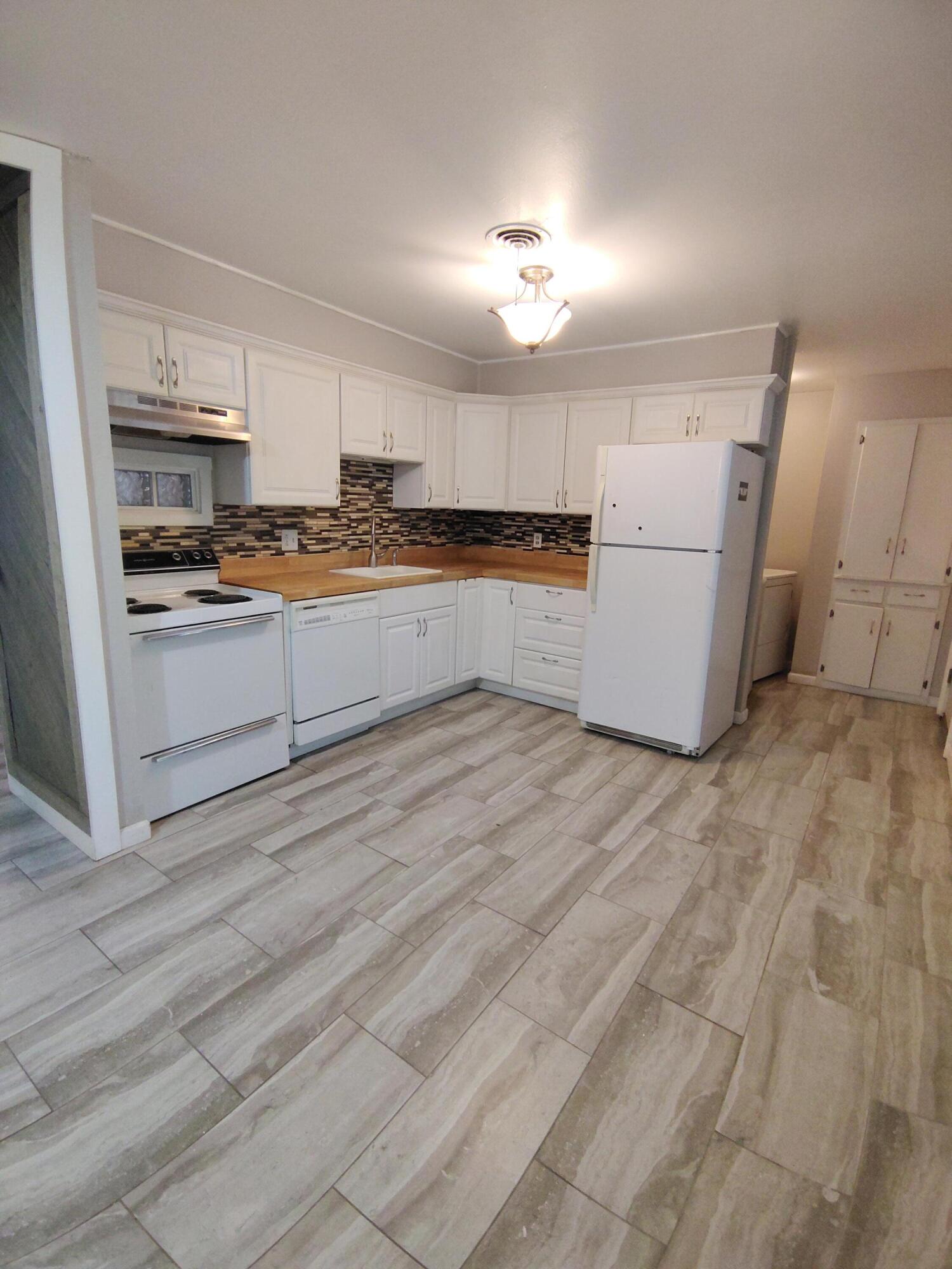 3007 54th Street - Photo 4