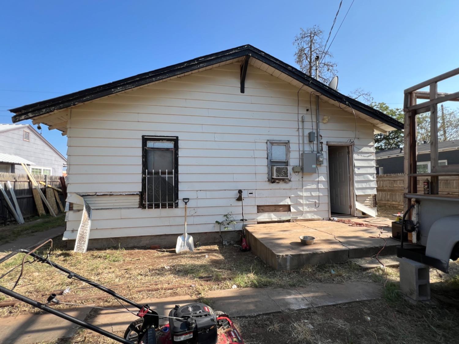 Lubbock, Texas 79401, United States, 2 Bedrooms Bedrooms, ,1 BathroomBathrooms,Residential,Active,50455