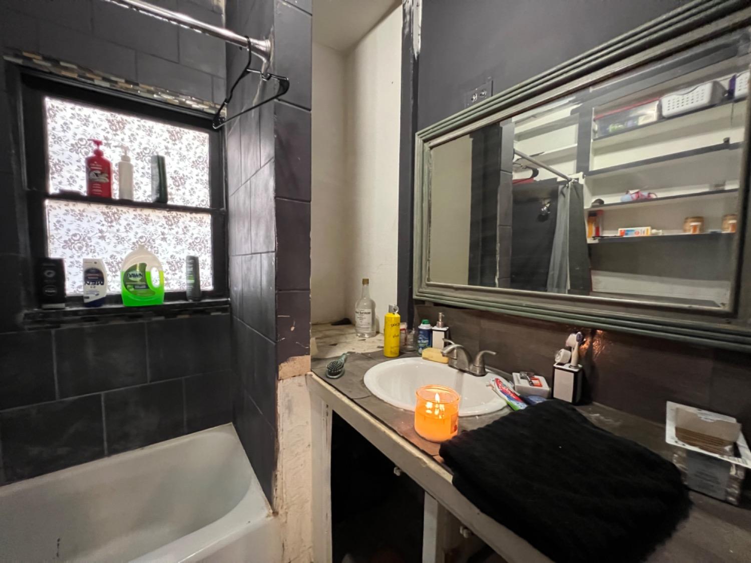 Lubbock, Texas 79401, United States, 2 Bedrooms Bedrooms, ,1 BathroomBathrooms,Residential,Active,50455