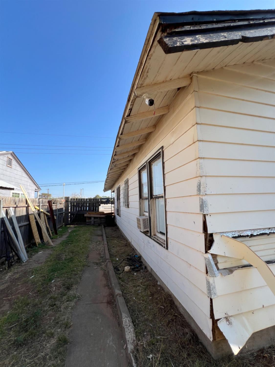 Lubbock, Texas 79401, United States, 2 Bedrooms Bedrooms, ,1 BathroomBathrooms,Residential,Active,50455