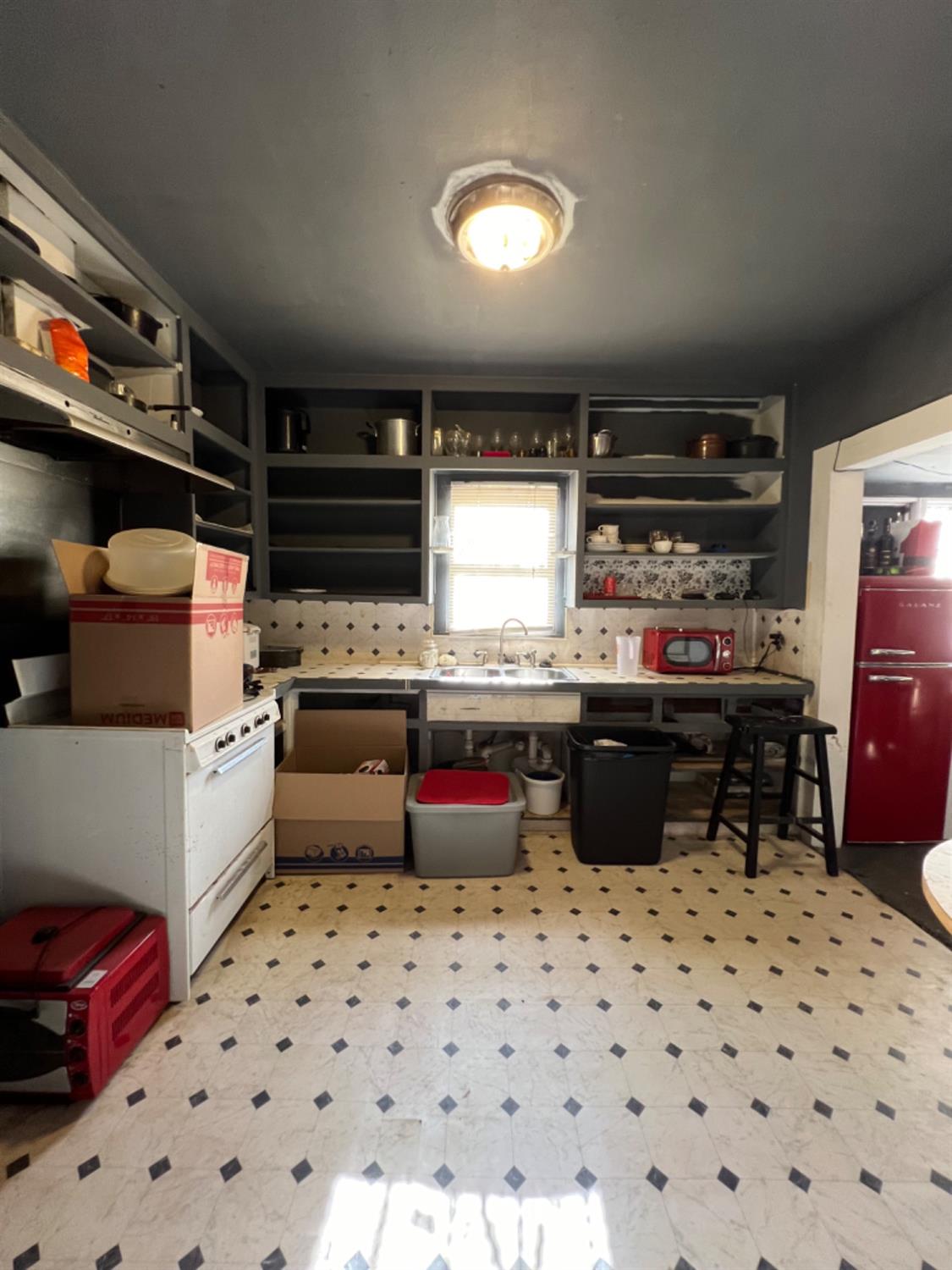 Lubbock, Texas 79401, United States, 2 Bedrooms Bedrooms, ,1 BathroomBathrooms,Residential,Active,50455