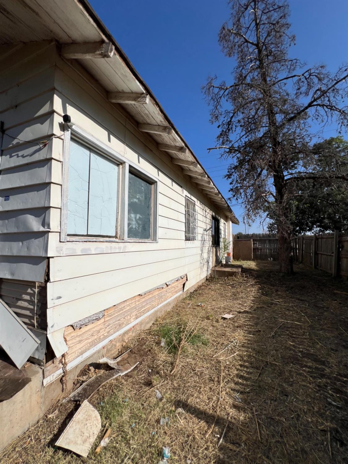 Lubbock, Texas 79401, United States, 2 Bedrooms Bedrooms, ,1 BathroomBathrooms,Residential,Active,50455