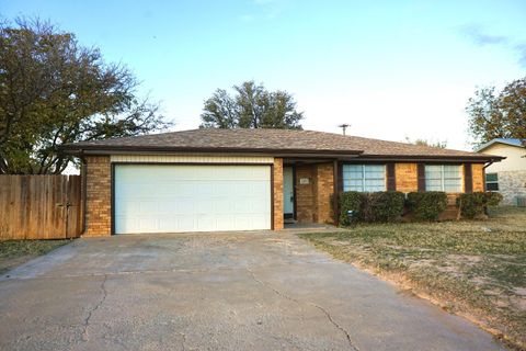 A home in Brownfield