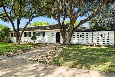 3611 Knoxville Drive Lubbock TX 79423