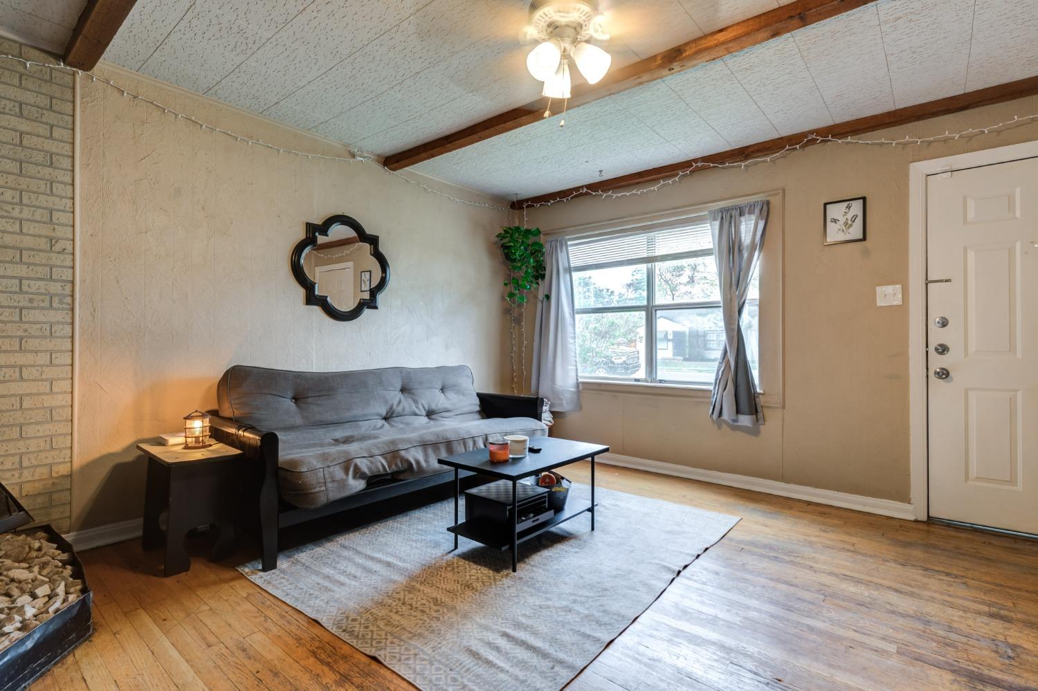 Lubbock, Texas 79410, United States, 2 Bedrooms Bedrooms, ,1 BathroomBathrooms,Residential,Active,58932