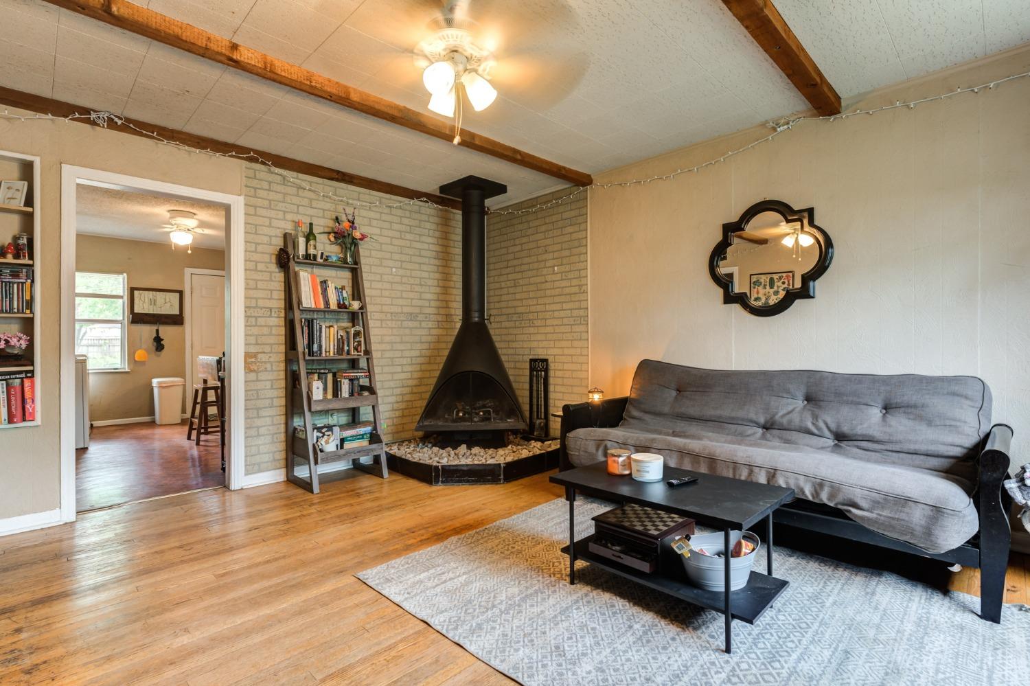 Lubbock, Texas 79410, United States, 2 Bedrooms Bedrooms, ,1 BathroomBathrooms,Residential,Active,58932