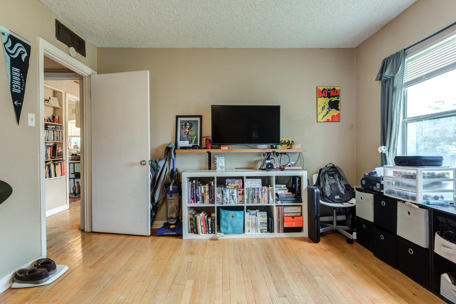 Lubbock, Texas 79410, United States, 2 Bedrooms Bedrooms, ,1 BathroomBathrooms,Residential,Active,58932