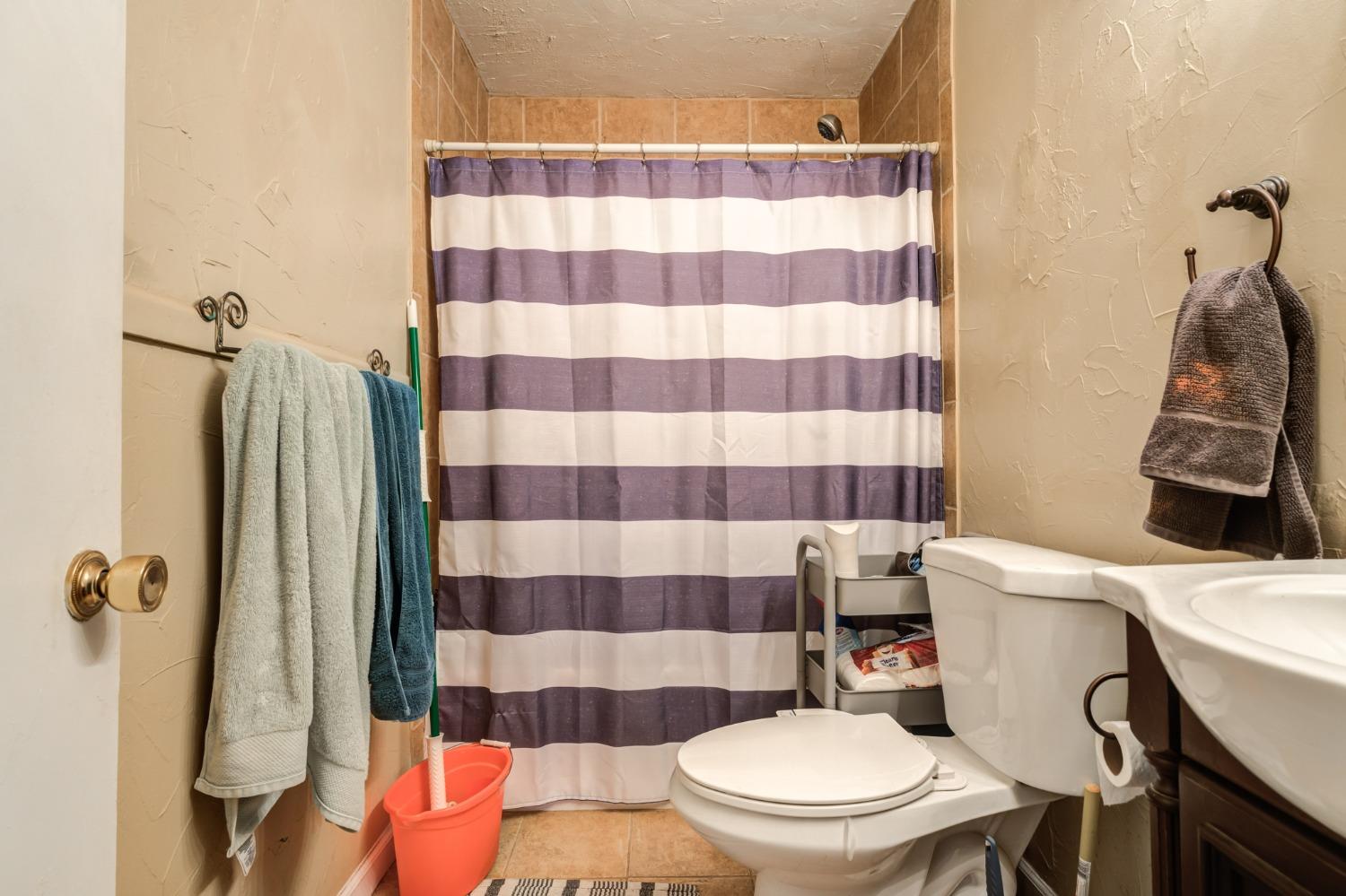 Lubbock, Texas 79410, United States, 2 Bedrooms Bedrooms, ,1 BathroomBathrooms,Residential,Active,58932