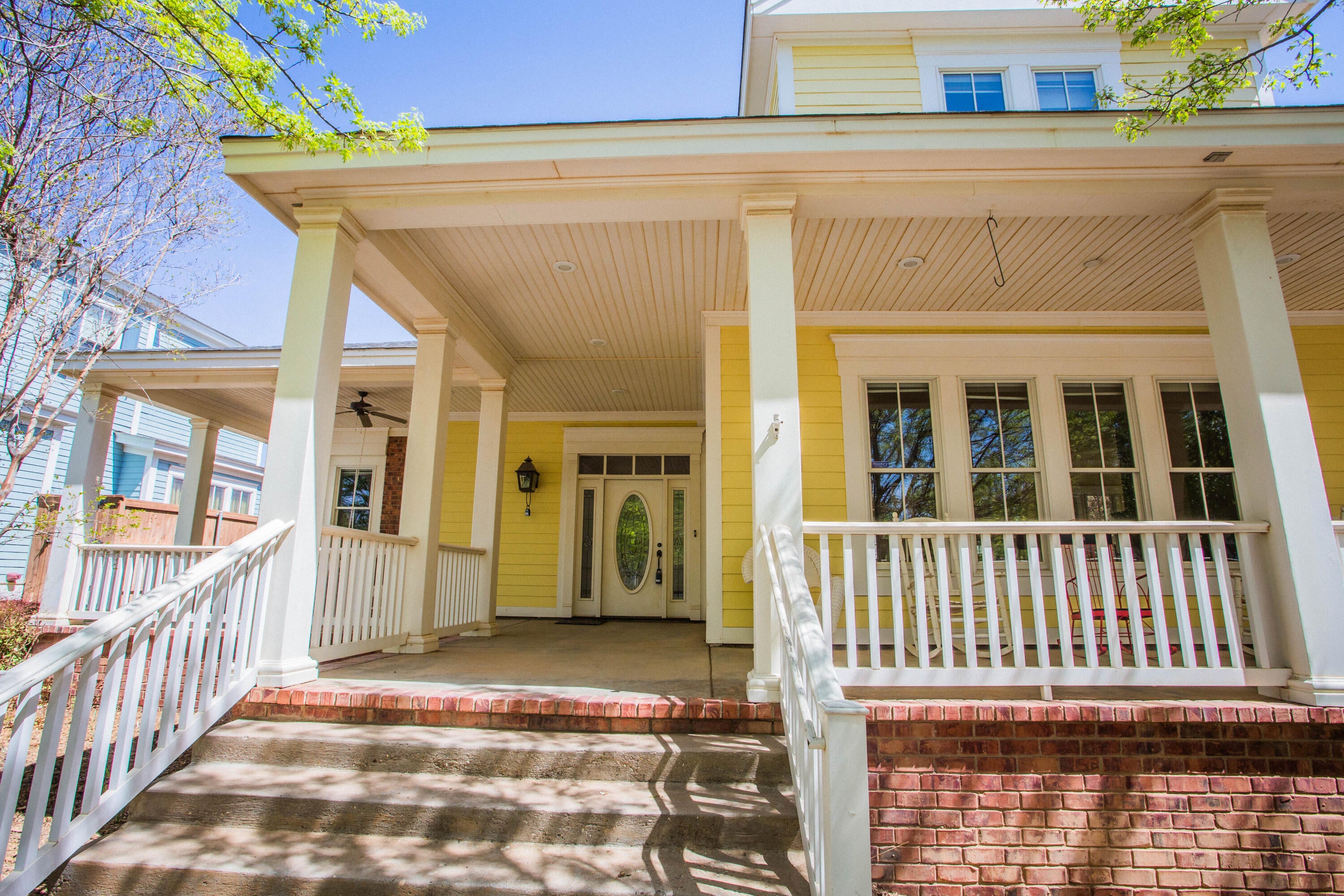 4709 116th Street - Photo 2