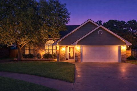 512 N Grover Avenue Lubbock TX 79416