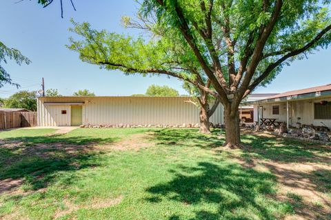 A home in Abernathy